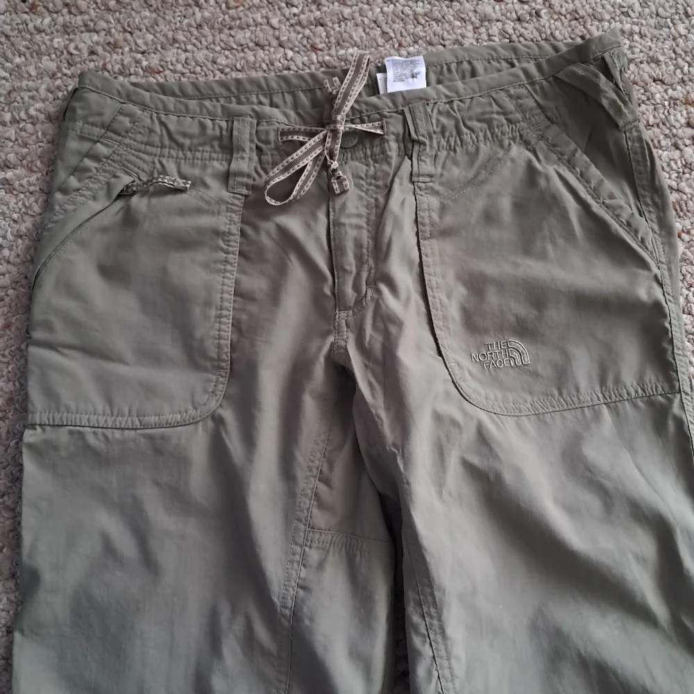 The North Face nylon pants - Picture 3 of 16